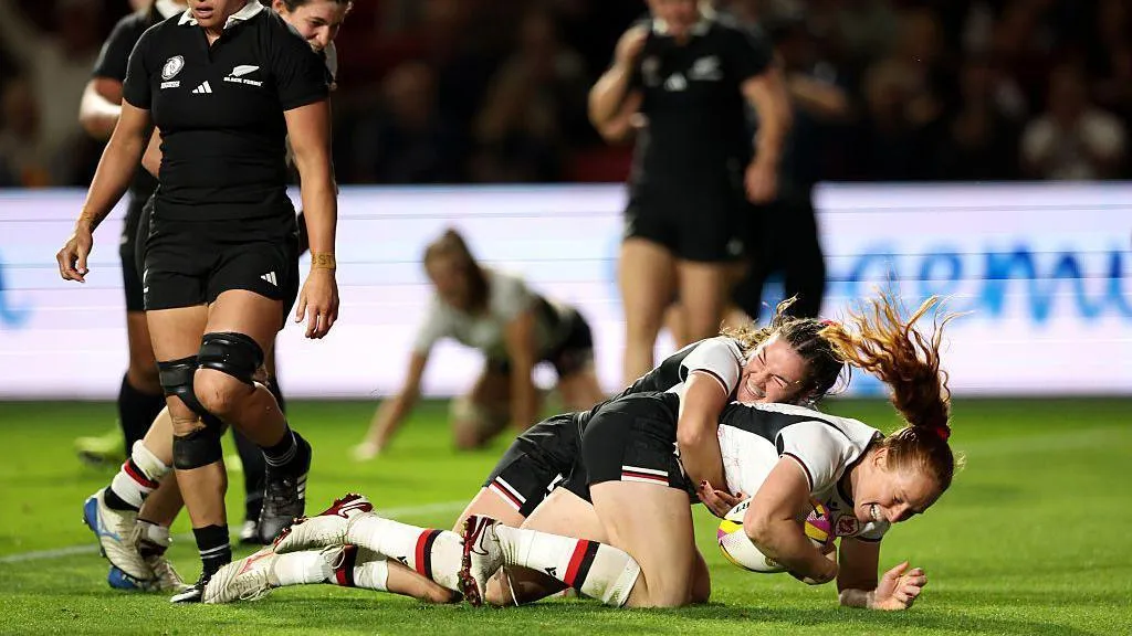 Spectacular North American squad beat tournament favorites to qualify for title decider